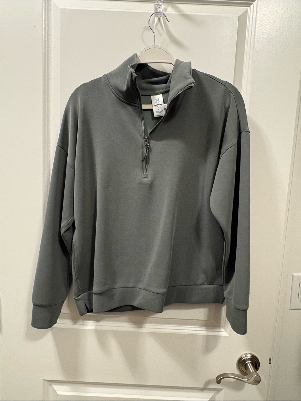 Makers Mark Sandwash Sage Green SET - Zip-Neck Pullover and Pants WOMENS